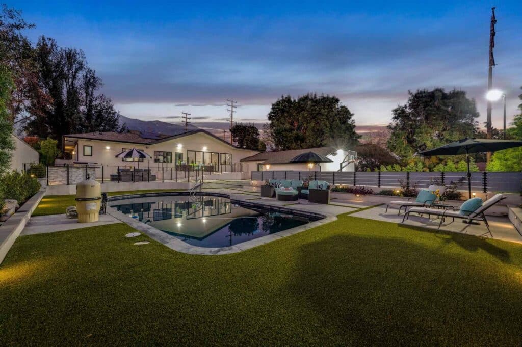 Pinnacle's facility with swimming pool