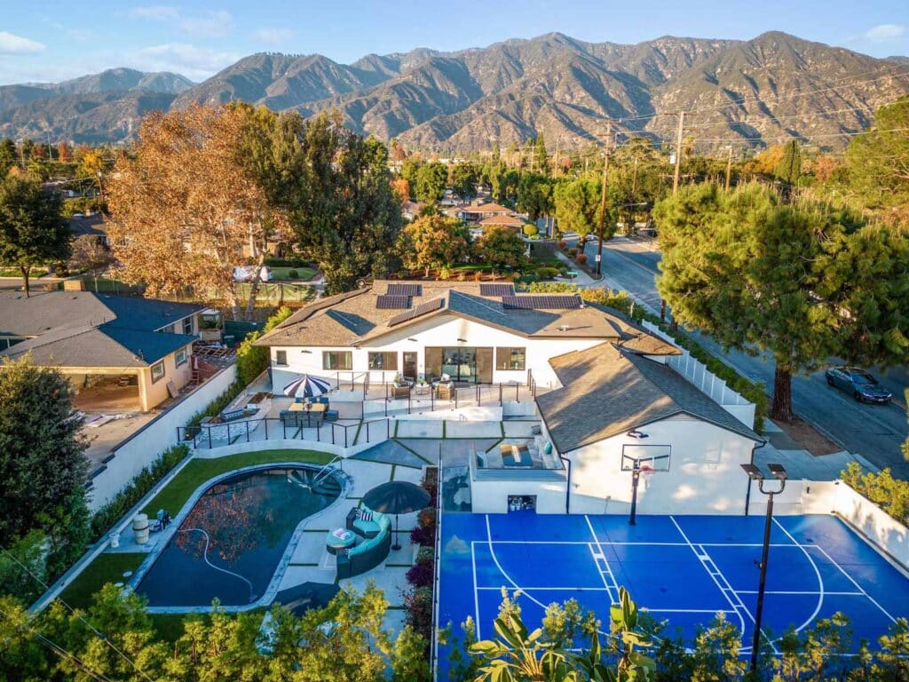 3890 Shadow Grove Rd Pasadena California 61